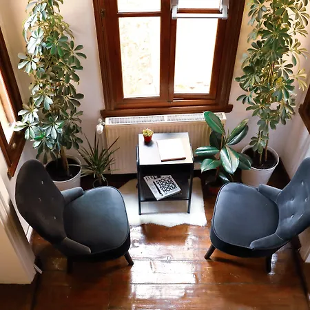 House Mola Galata מלון 2*