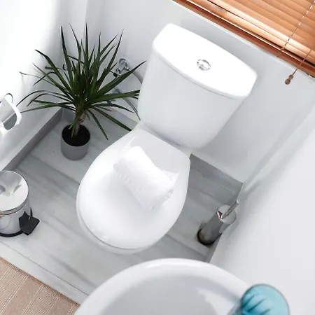 House Mola Galata מלון 2*