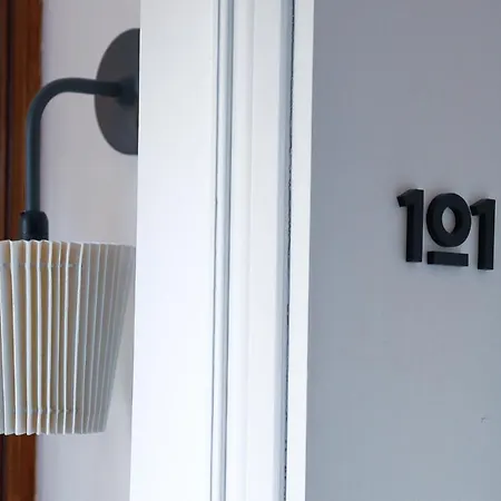 House Mola Galata 2*